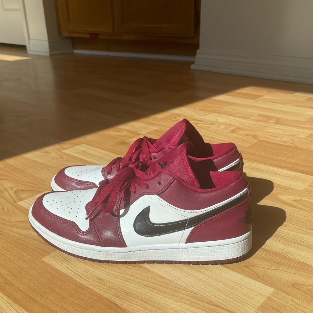 Jordan 1 low
